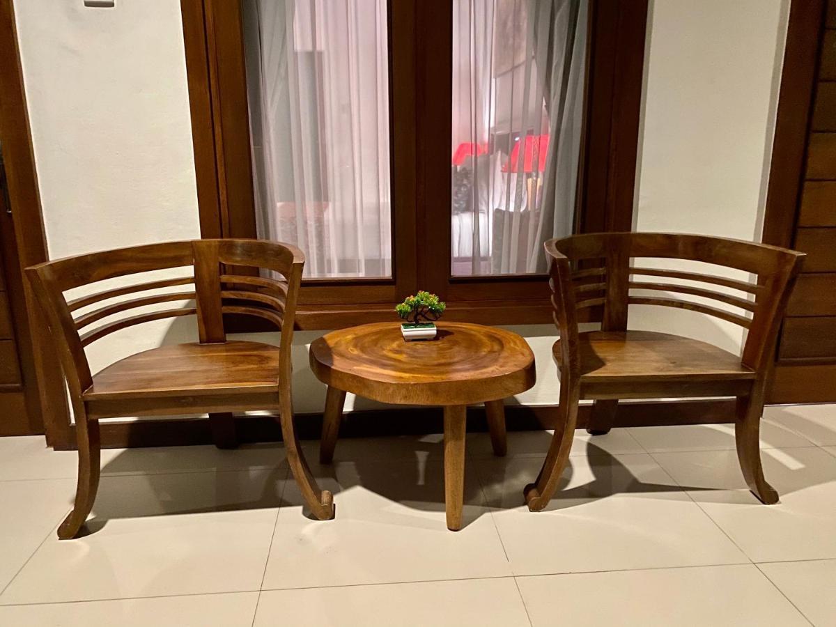 Dikubu Belong Seminyak Hotel Екстериор снимка